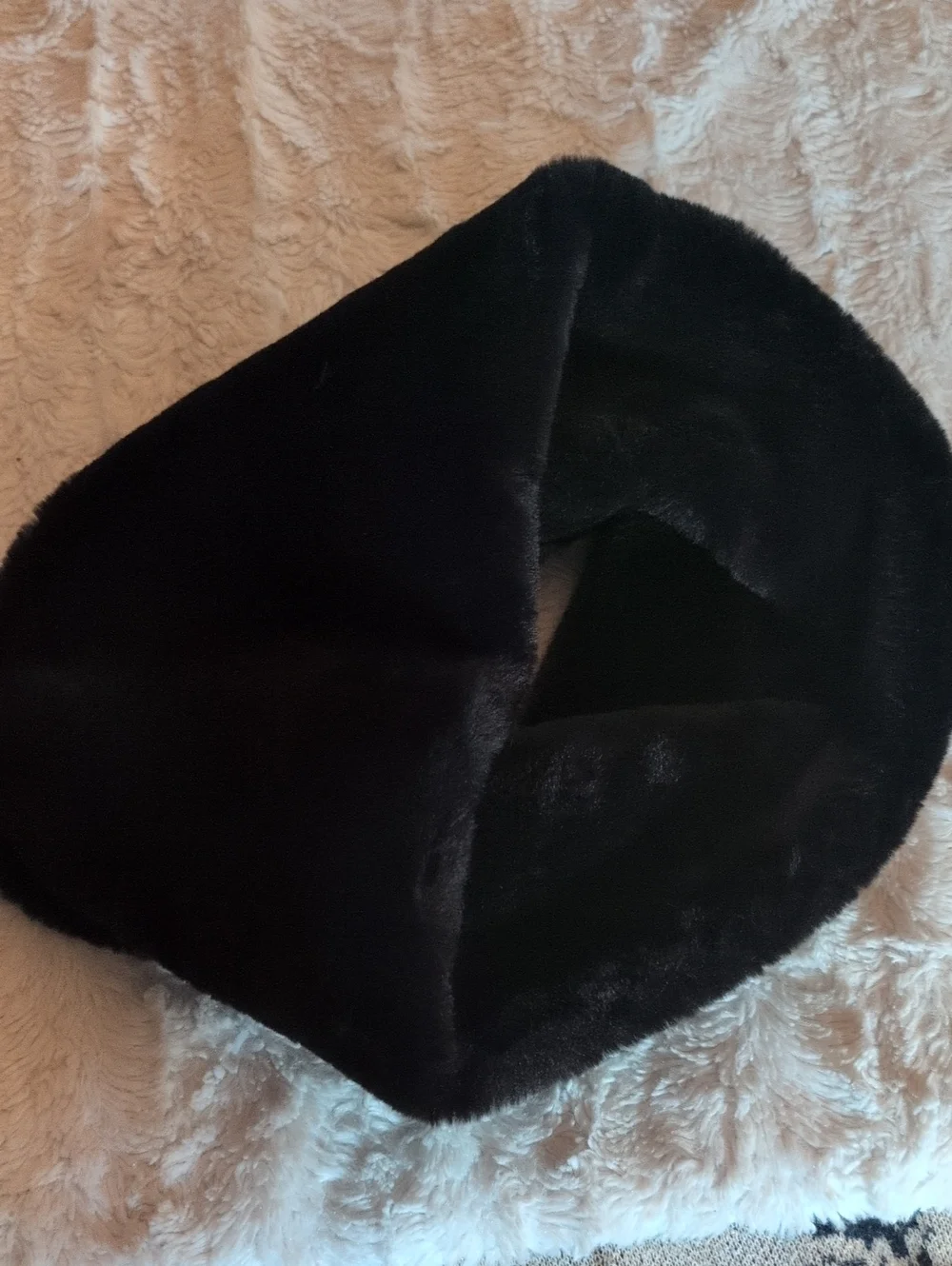 Banana Republic Black Fuzzy Neck Warmer